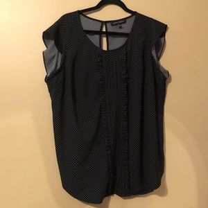 Black and White Dotted Sleeveless Blouse